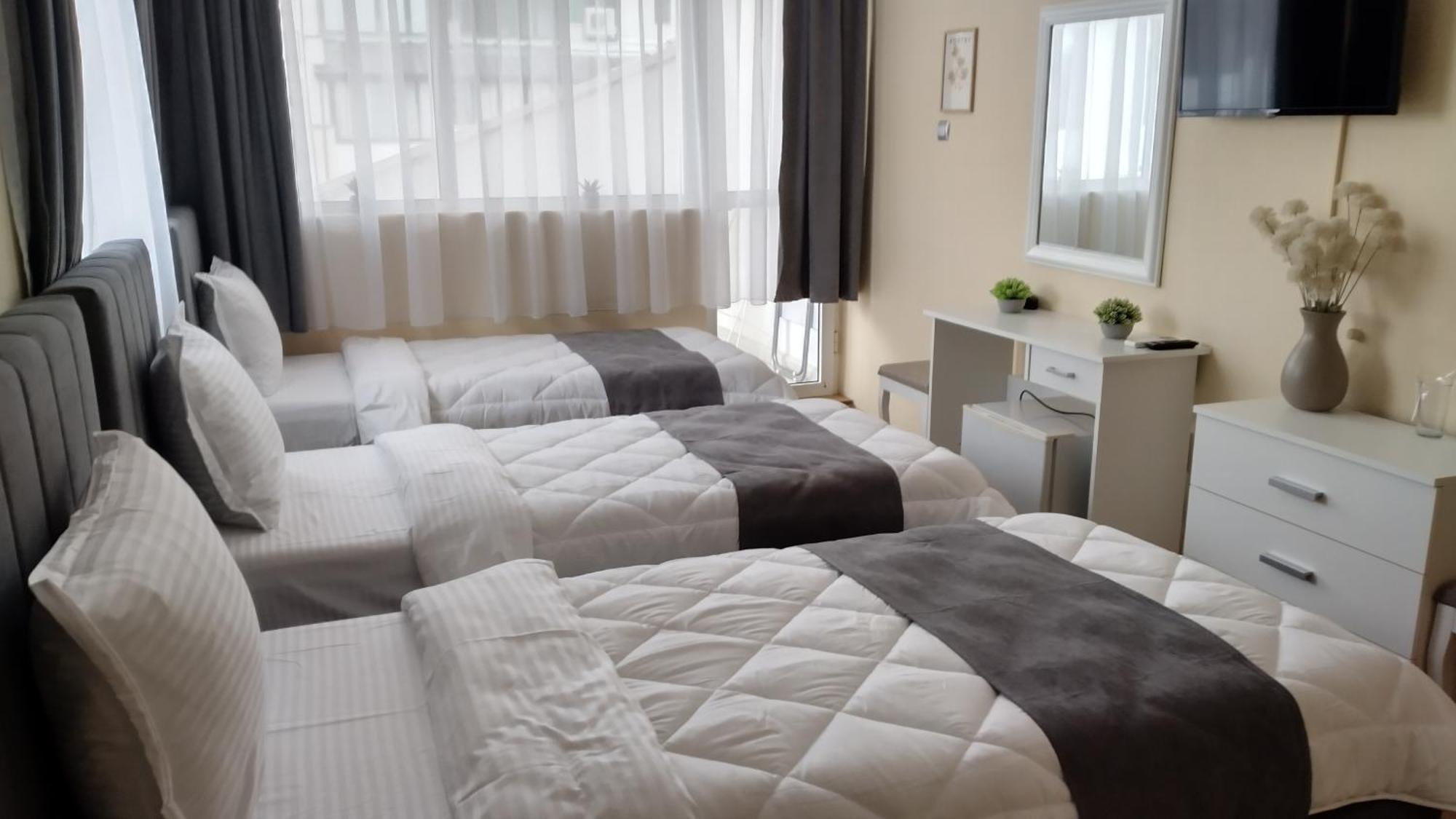 Victoria Family Hotel Балчик Экстерьер фото