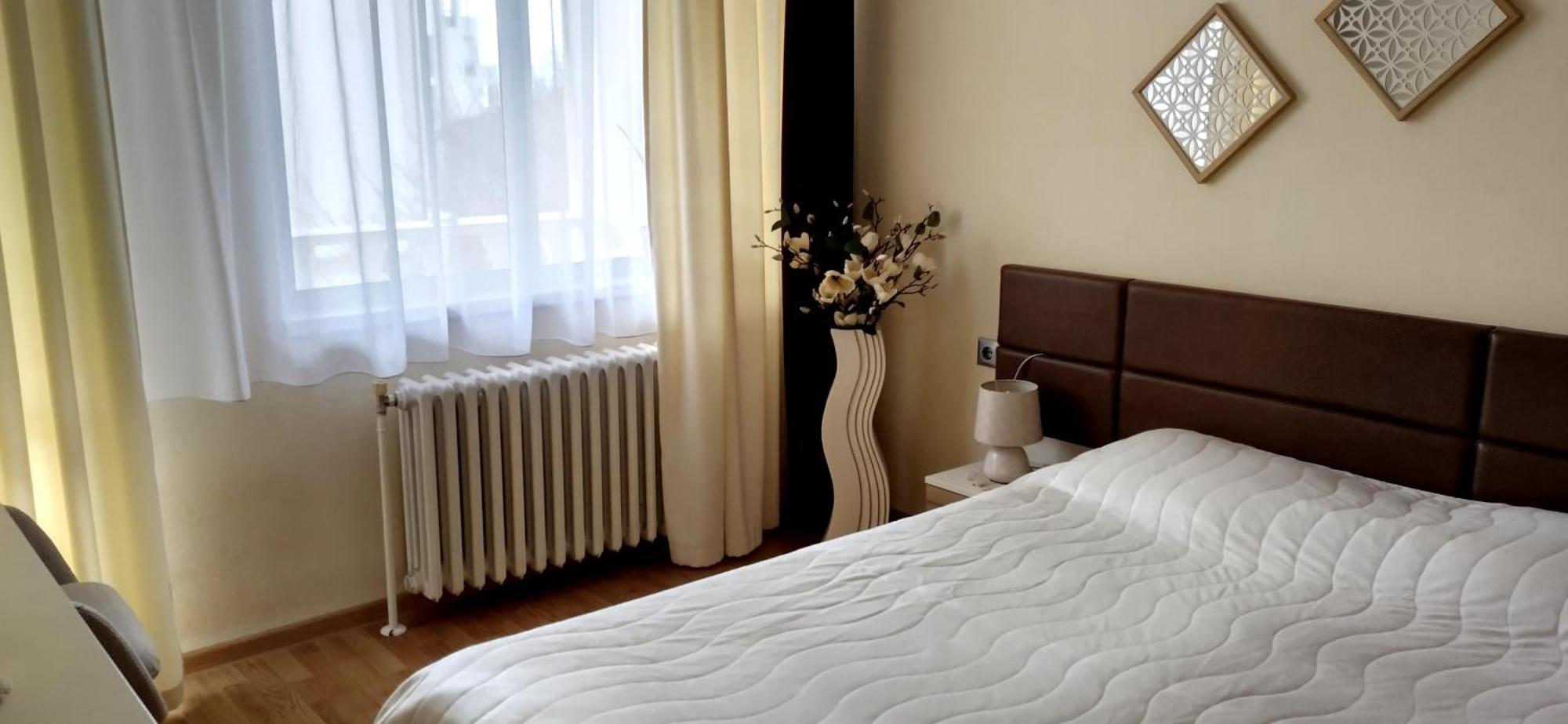 Victoria Family Hotel Балчик Экстерьер фото